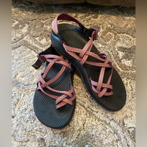 Chaco Z/Cloud X2 Sandals Women's Size 9 Comfort Hiking Shoes Toe Loop Strappy